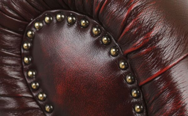 Diivan Chesterfield nahk L: 212cm Diivan Chesterfield nahk L: 212cm