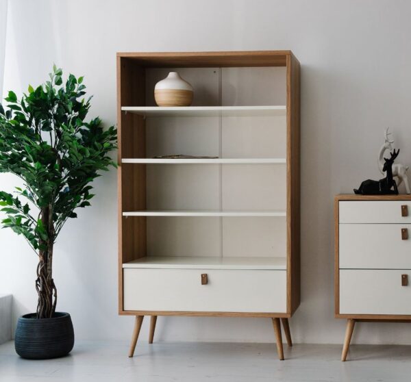 Riiul HELENA 80*40*140cm naturaalne/valge Riiul HELENA 80*40*140cm naturaalne/valge